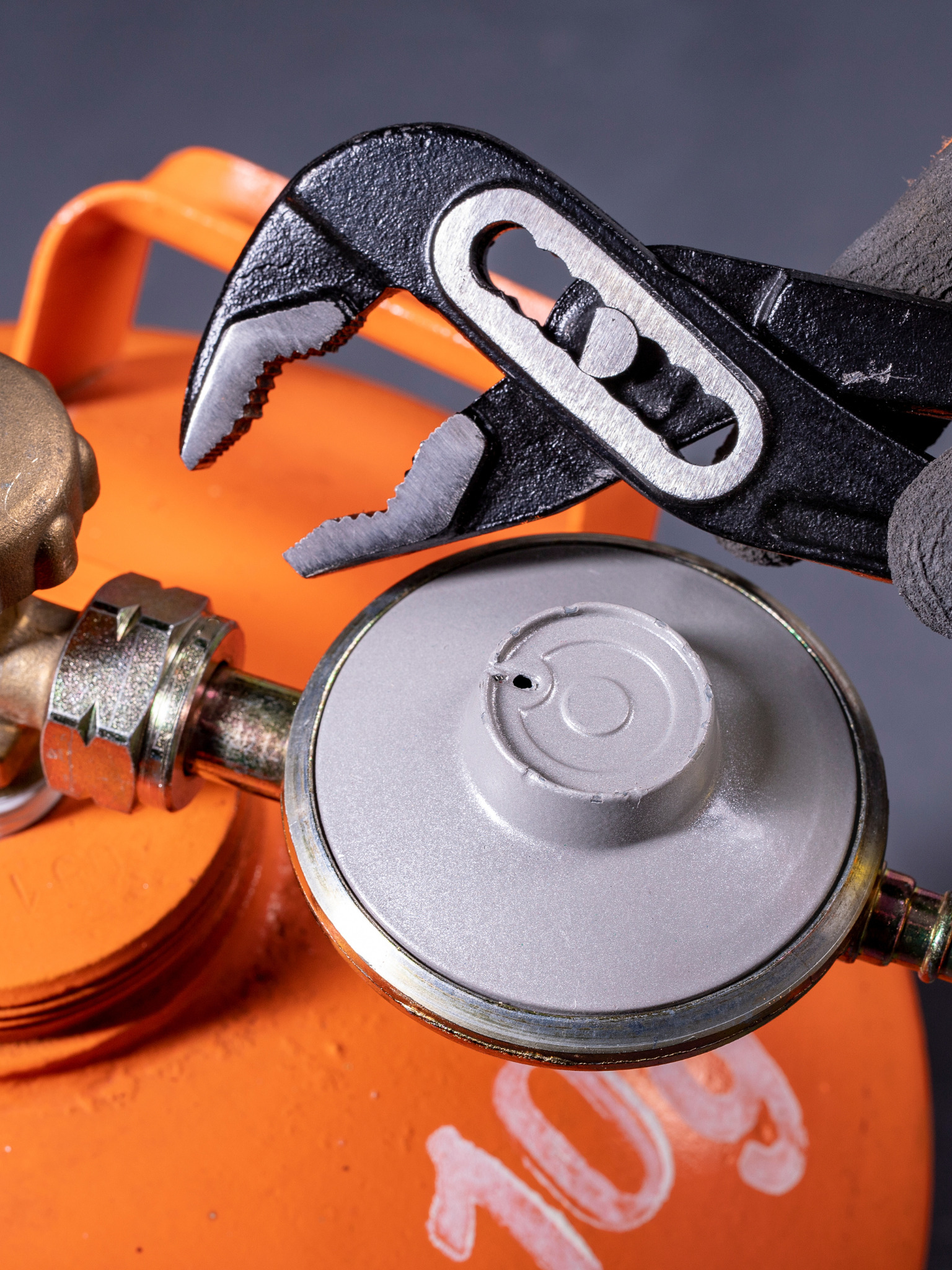 gas safe registered engineer near me Southport, PR8-PR9